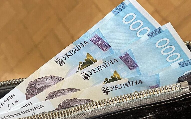 В Україні знову підвищуватимуть пенсії: кого це торкнеться