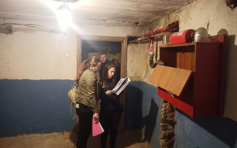Сусіди Обухова здійснили обстеження протирадіаційного укриття