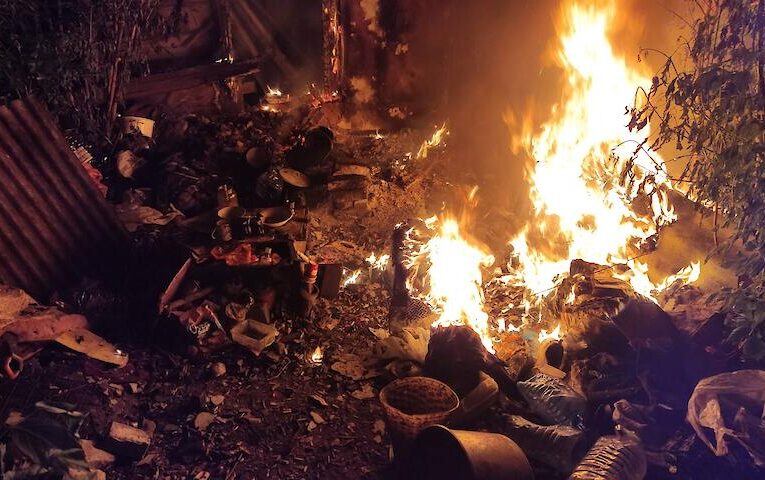 У Кагарлику загорівся нежитловий будинок: його загасили за 20 хв