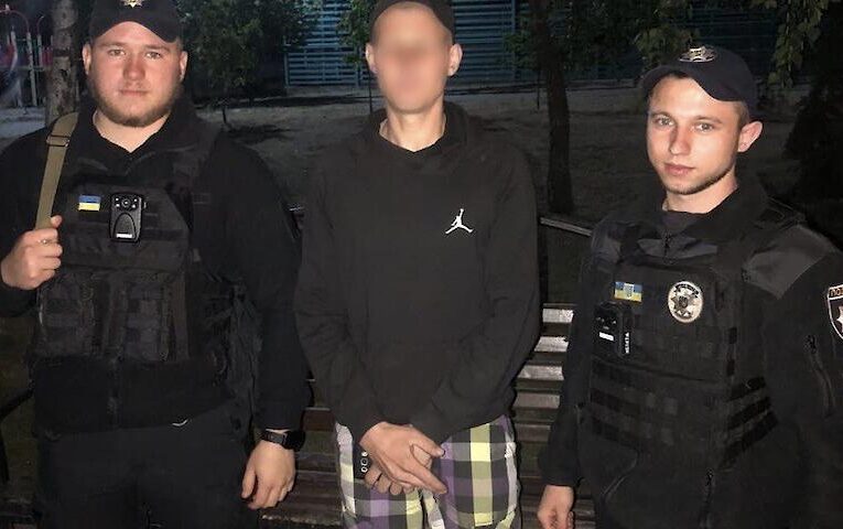 В Українці затримали чоловіка у явному наркотичному сп’янінні: мав при собі метадон
