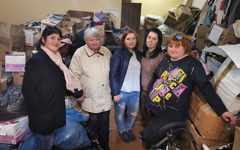 БО БФ «Життя: Допоможемо вижити»: як звичайна багатодітна мати присвятила себе допомозі іншим