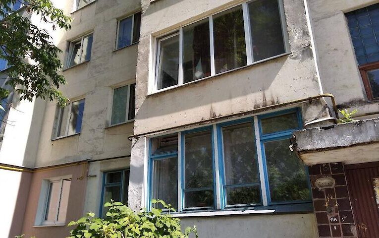 У Білій Церкві однорічна дитина випала з вікна
