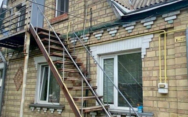 На Фастівщині дворічна дитина випала з вікна