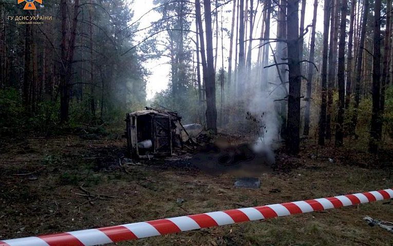 На Вишгородщині автомобіль наїхав на міну, водій загинув