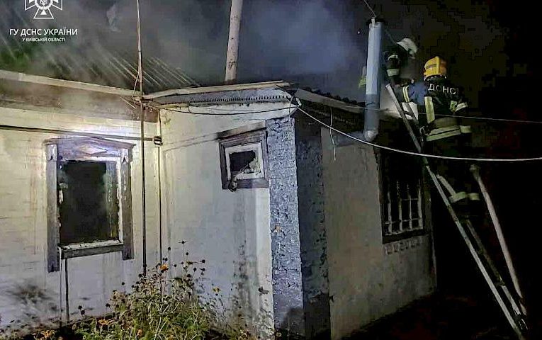 Пожежа у Бориспільському районі: загинув власник будинку (фото)