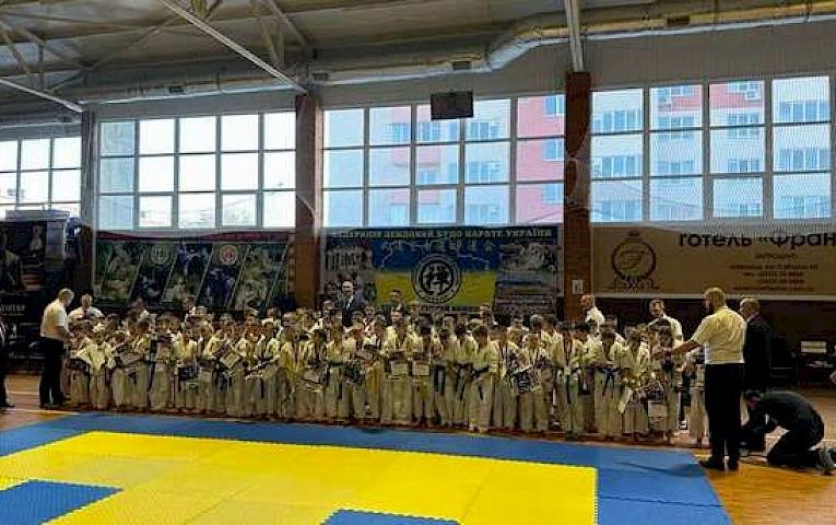 Обухівські каратисти гідно виступили перед японськими колегами
