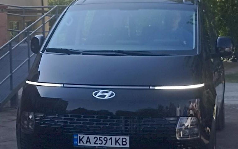 У Василькові запроваджено послугу для маломобільних людей «Соціальне таксі»: хто і як може скористатись