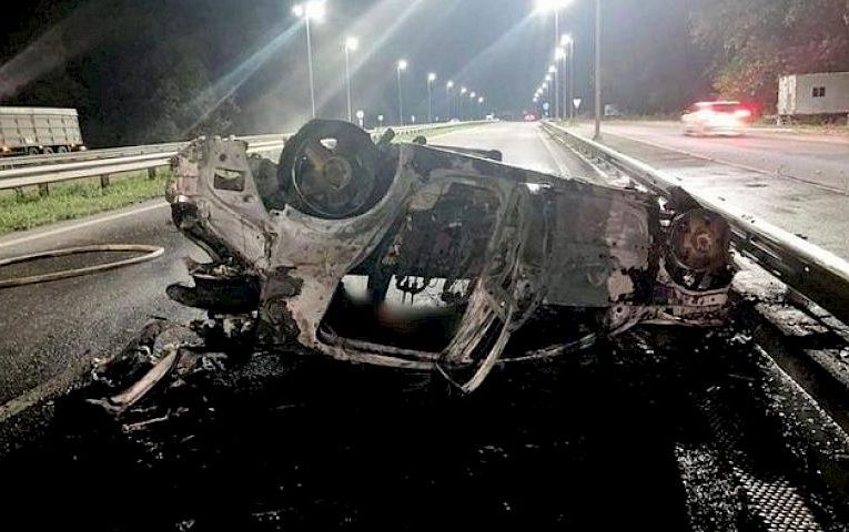 Жахлива ДТП на Київщині: в авто згорів житель Обухівщини