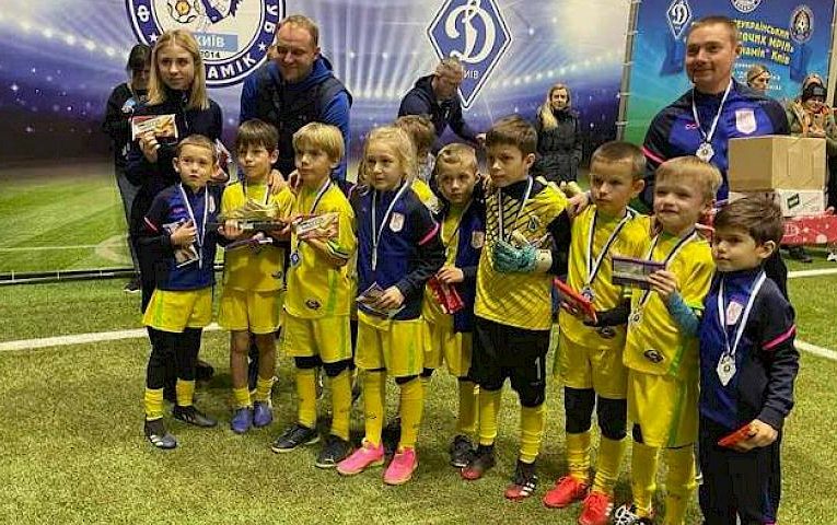Юні Козинські футболісти – чемпіони Фестивалю футболу ФК Динамік Київ