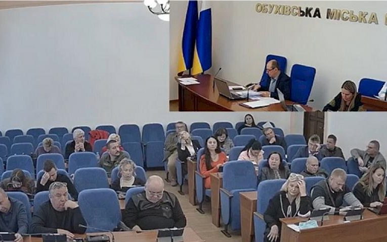 В Обухівській міськраді з 5-ї спроби закрили сесію і відразу відкрили нову: що відбувається