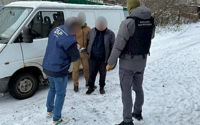 Посадовці військової частини на Київщині розкрадали продукти, призначені ЗСУ