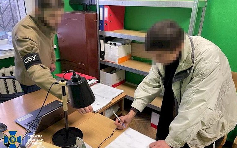 Експослушник УПЦ (МП) підозрюється у виправдовуванні окупації Донецька та Луганська
