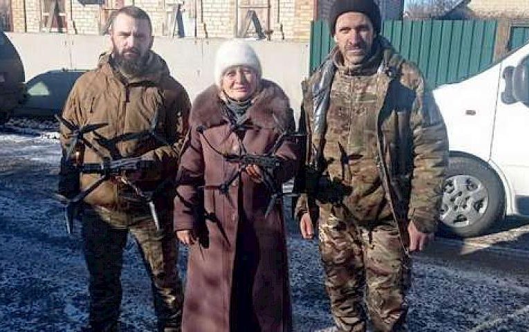 Обухівські волонтери доставили дрони на фронт