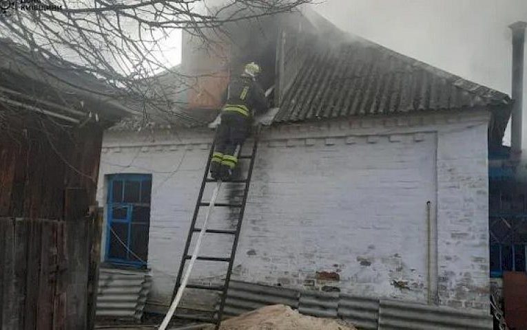 В пожежі на Обухівщині родина втратила все майно