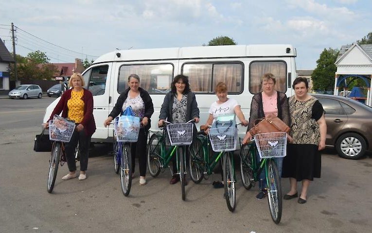 Ще 5 нових велосипедів отримали соцпрацівниці Кагарлика