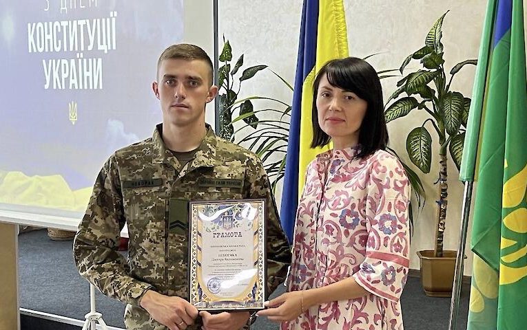 Співробітника Обухівського ТЦК нагородили за захист Батьківщини