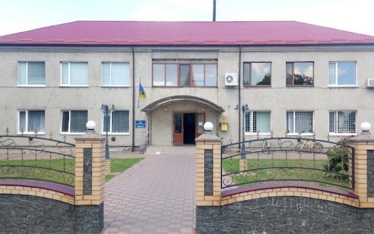 Столичні екологи перевірять підприємсто на Обухівщині через забруднення річки