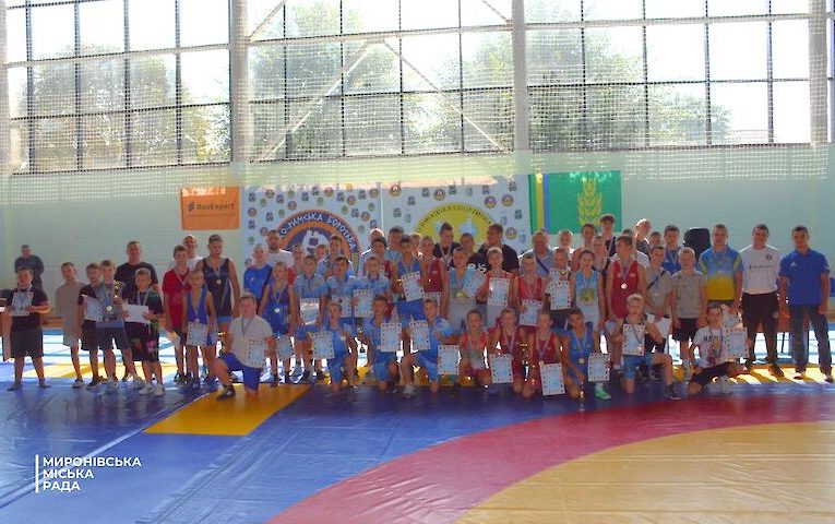 Миронівські спортсмени здобули першість на турнірі з греко-римської боротьби