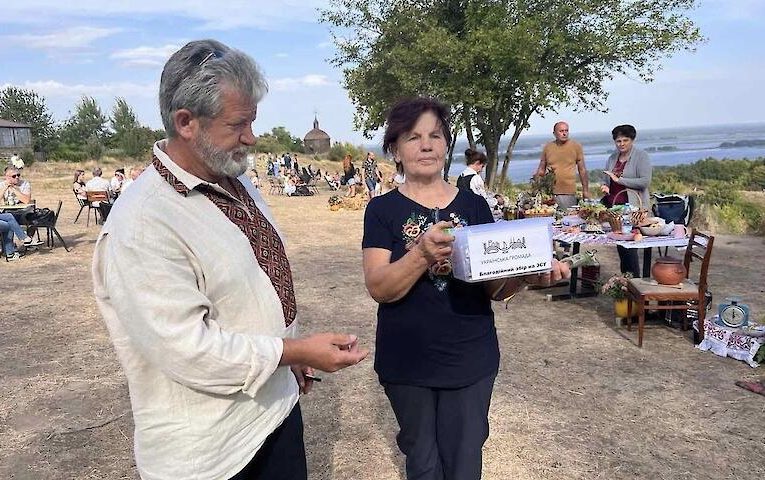 Жителі Витачева перемогли у змаганні благодійних ярмарків Української громади