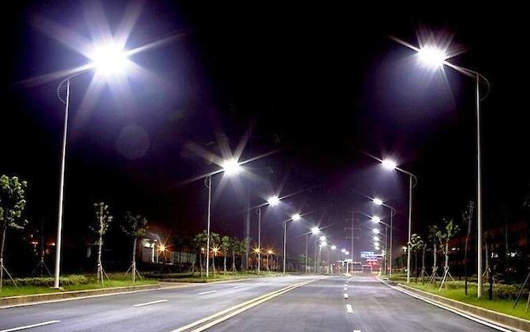 В Обухові повертають вуличне освітлення