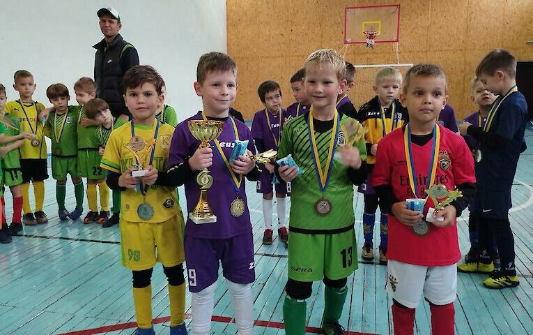 Юні обухівські спортсмени стали переможцями турніру з міні футболу