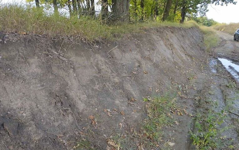 Захист культурної спадщини: руйнівники Змієвих валів відповідатимуть перед законом