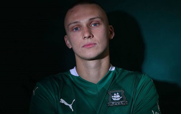 Таловєров дебютує за Плімут у Чемпіоншипі