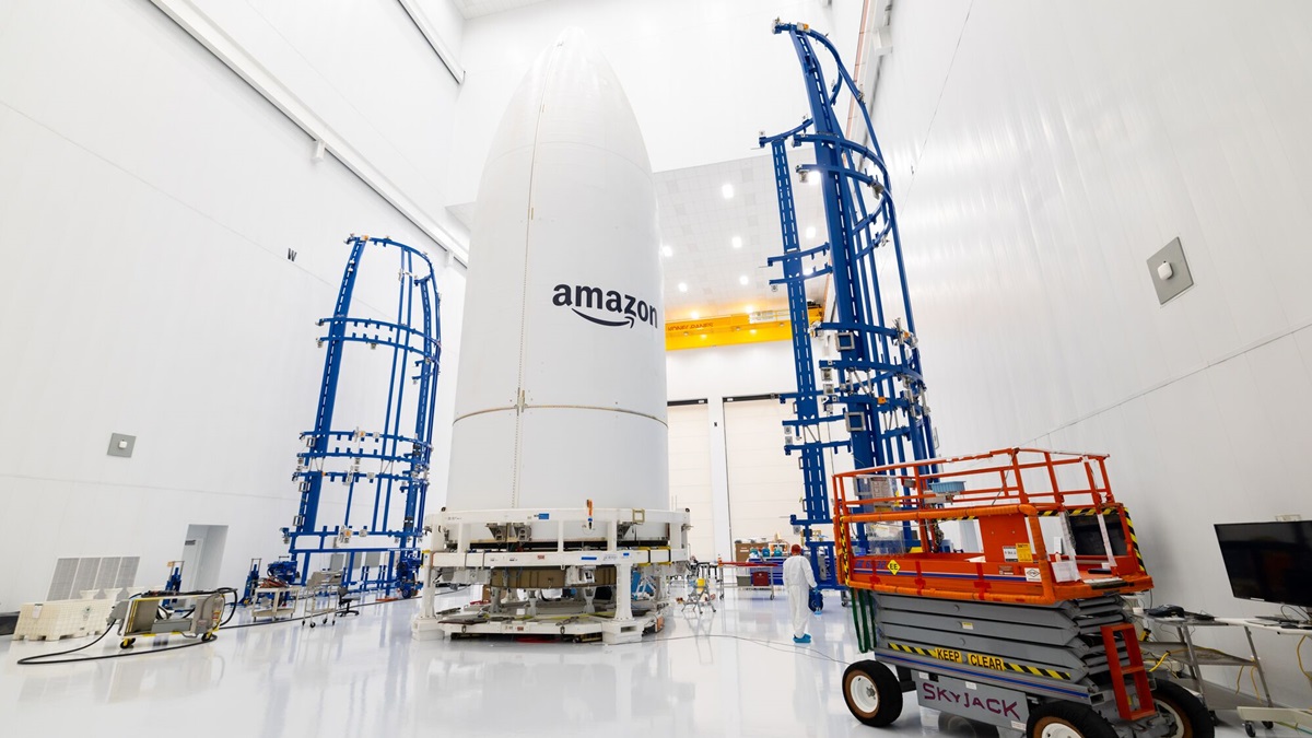 Технології - Amazon запускає перші 27 супутників для власної інтернет-мережі