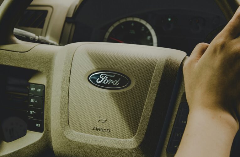 Ford відкликає понад 148 тисяч авто в США