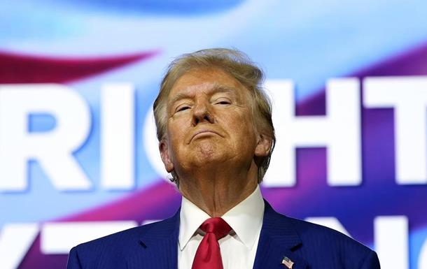 Майже половина американців вважають Трампа жахливим президентом