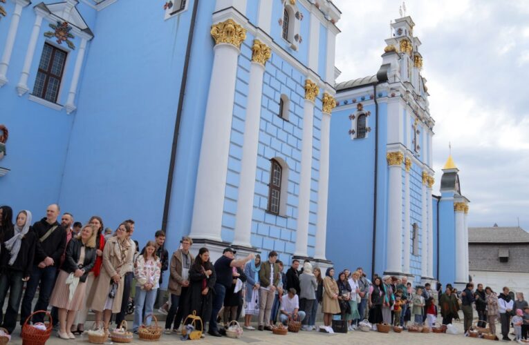 На Великдень без церкви? Загроза ворожого обстрілу
