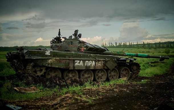 Новини України - РФ втратила 1000 танків з початку року - Сирський