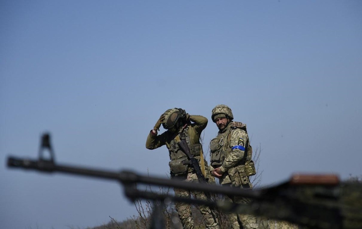 Новини України - Росія активно атакує на двох напрямках - Генштаб