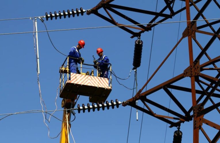 Споживання електрики в Україні зростає другий день поспіль