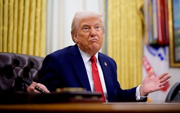 Трамп вважає, що Крим “залишиться з Росією”