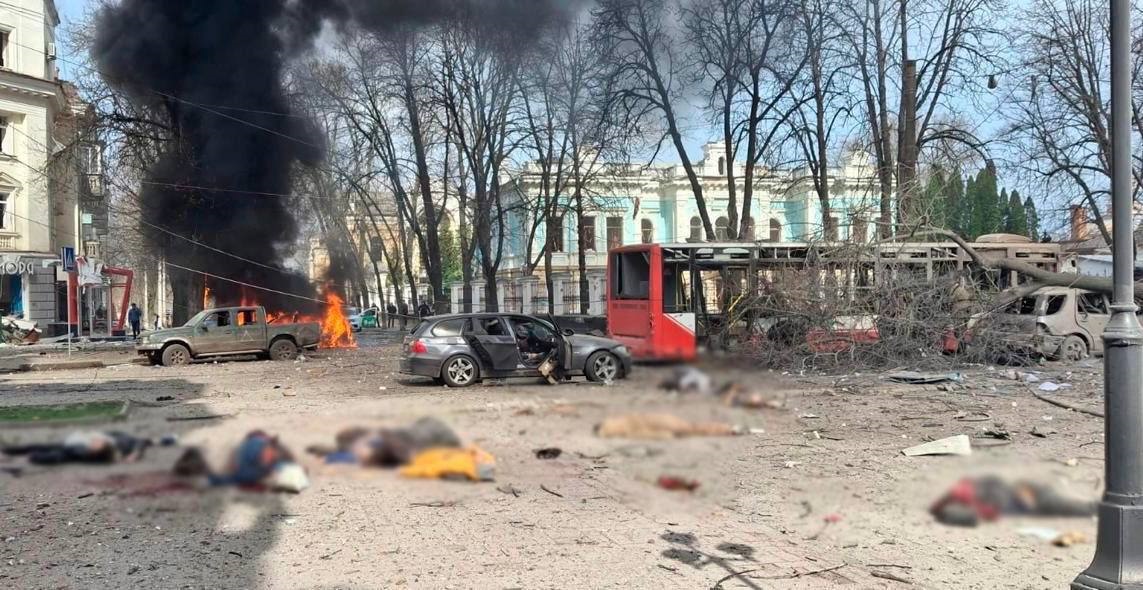 Новини України - У мережі показали кадри з церкви у Сумах під час російського удару