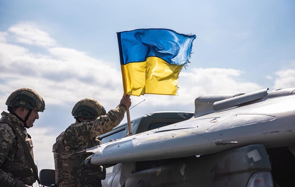 Новини України - Верховній Раді пропонують продовжити воєнний стан
