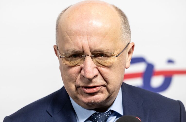 Єврокомісар розкритикував заборону вступу України в НАТО