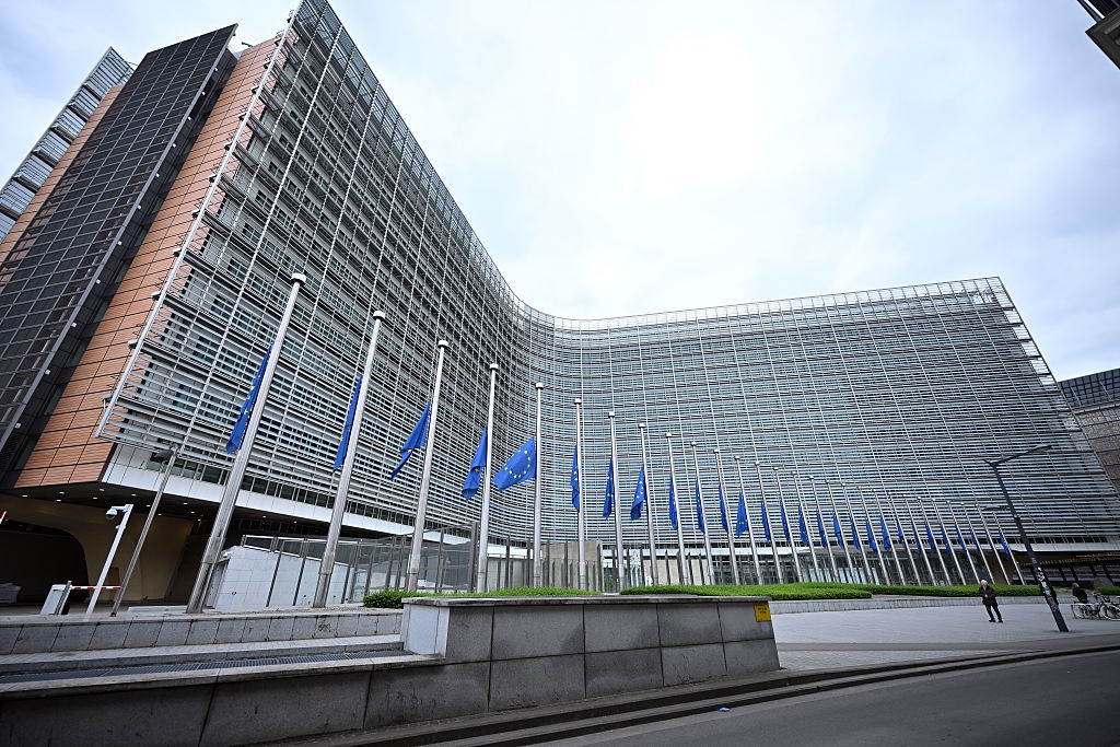 Новини політики - Єврокомісія відреагувала на зізнання РФ щодо залучення військ КНДР
