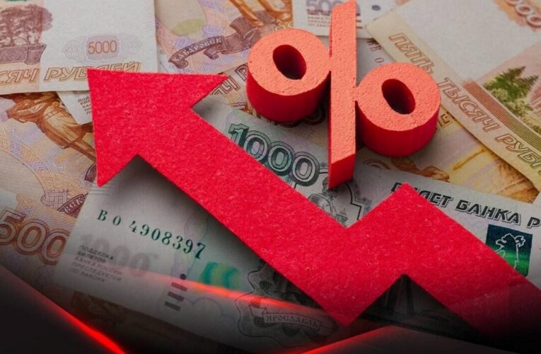 Зовнішня розвідка назвала “малоймовірним” зміцнення рубля