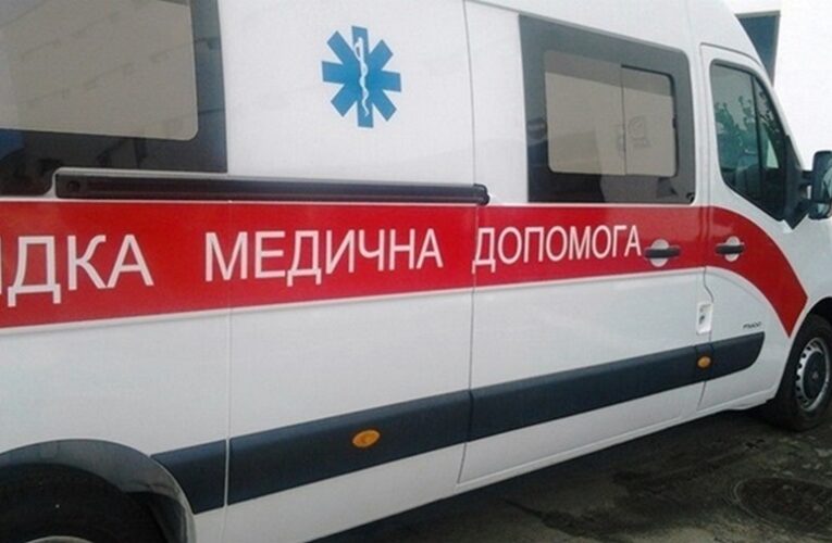 Армія РФ обстріляла Херсон, є поранений серед цивільних