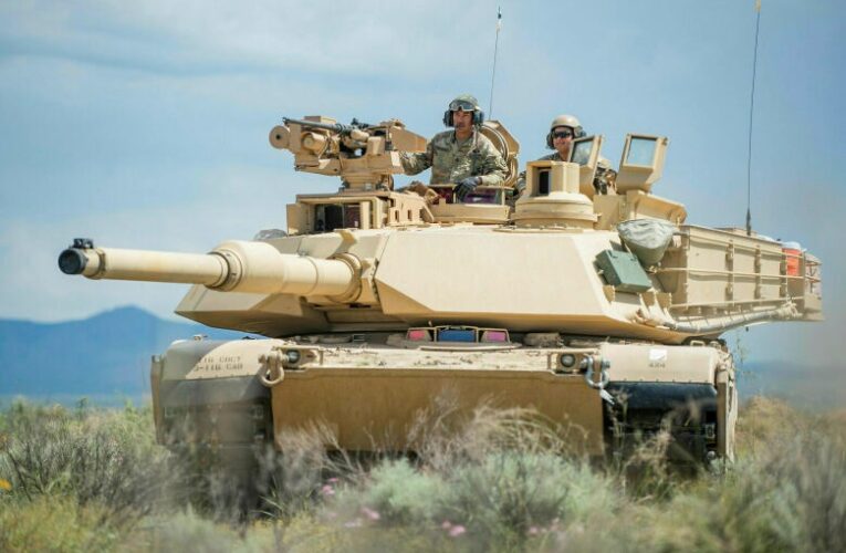 Україна найближчим часом отримає танки Abrams від Австралії