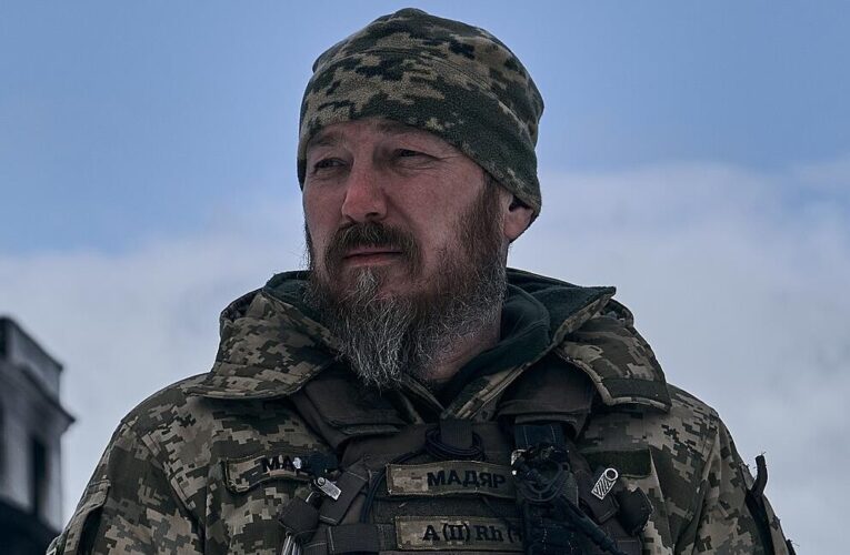 Зеленський присвоїв командиру Птахів Мадяра звання Герой України