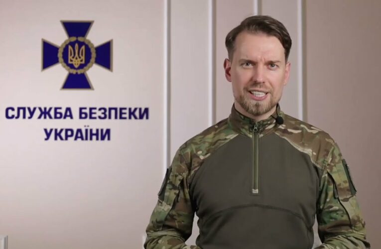 Служба безпеки попереджає: ворог намагається завербувати українців, видаючи себе за СБУ
