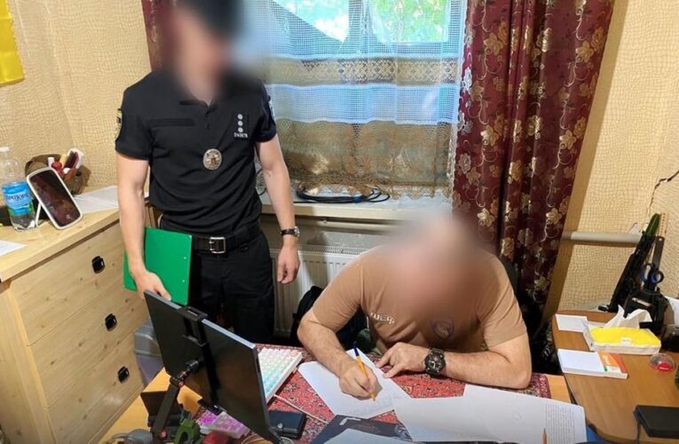 Двох комбатів ЗСУ і начштабів спіймали на незаконних виплатах