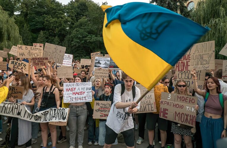 “Останнє китайське” від ЄС. Рада ризикує допомогою