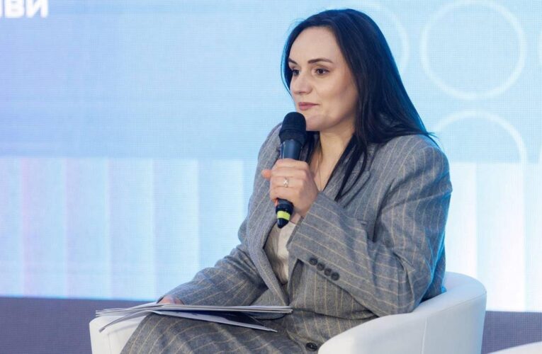 Уряд призначив тимчасову голову Мінкульту