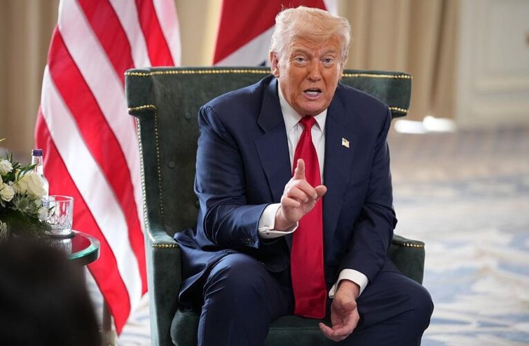 Трамп пояснив, як змусити Путіна зупинити війну
