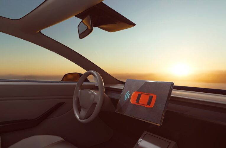 Від Tesla вимагають $345 млн компенсації через аварію з автопілотом